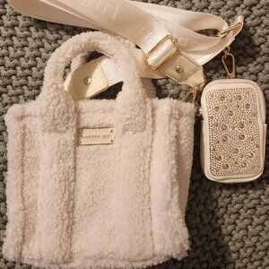 Madden girl sherpa mini bag